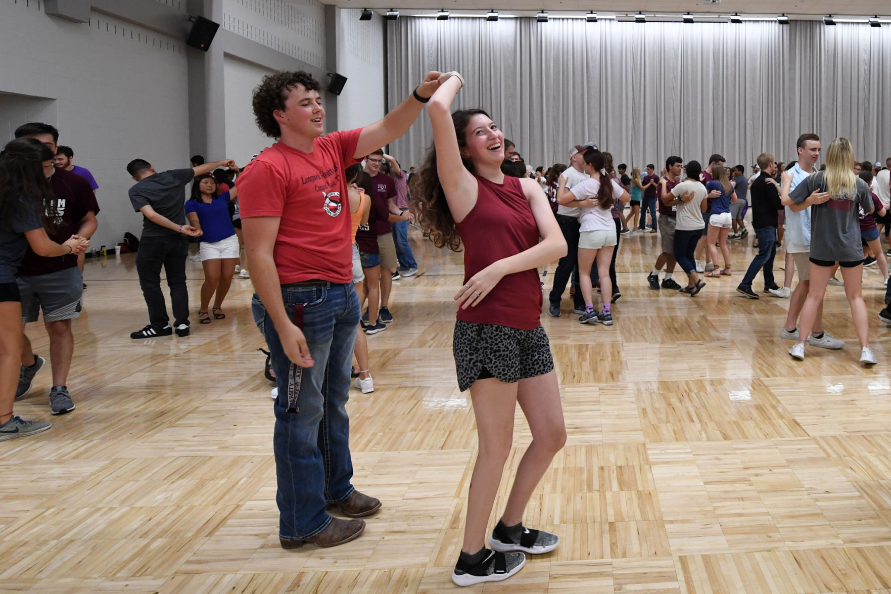 Aggie Wranglers dance lesson